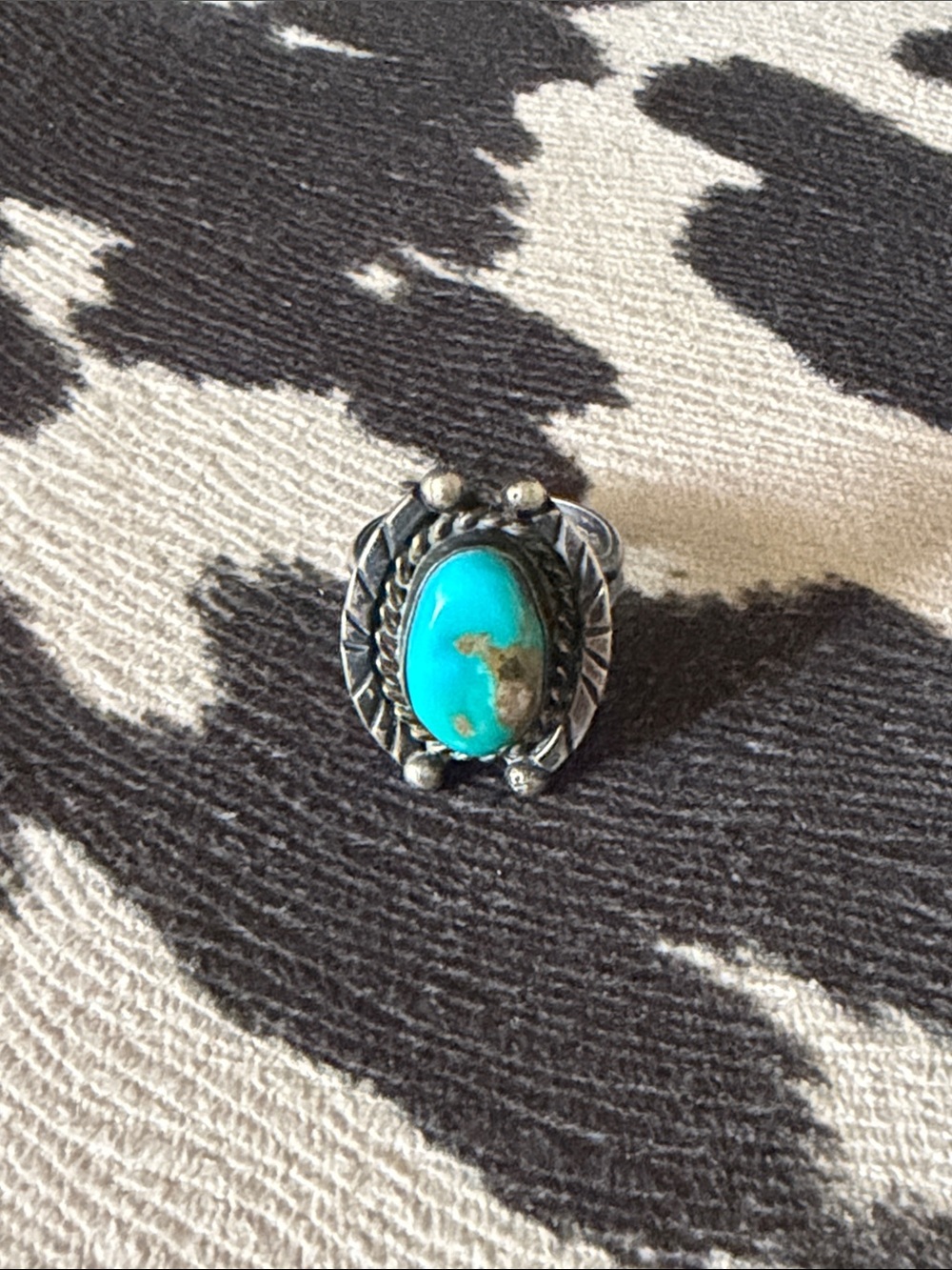 900 Silver & Turquoise Oval Ring